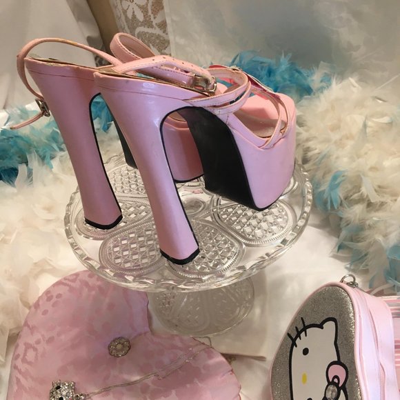 ADORABLE cotton candy pink dream platforms with hello kitty and crystal details! - Picture 13 of 16